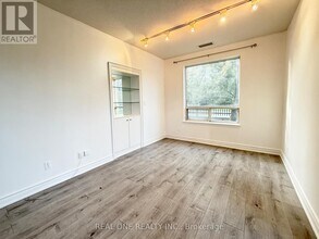 35 Empress Ave in Toronto, ON - Building Photo - Building Photo