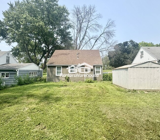 property at 6803 SW 16th St