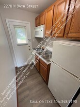 2278 N 94th St in Wauwatosa, WI - Building Photo - Building Photo