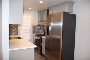 Midtown Apartments in Sacramento, CA - Foto de edificio - Interior Photo