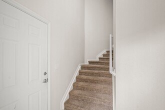 9220 Belleza Way in Ft. Myers, FL - Building Photo - Building Photo