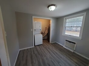 2316 11th St in Silvis, IL - Building Photo - Building Photo