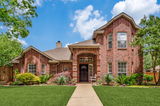 property at 825 Clearlake Dr