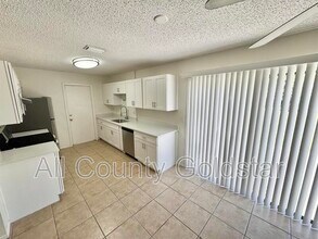 18051 Steele Ave in Port Charlotte, FL - Building Photo - Building Photo