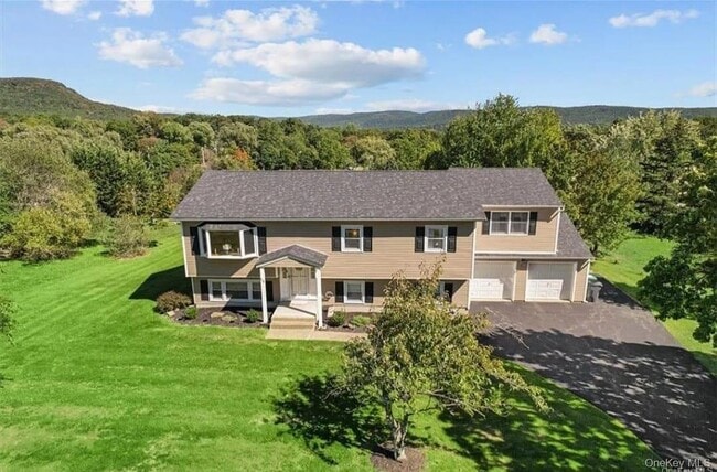 property at 13 Regina Dr