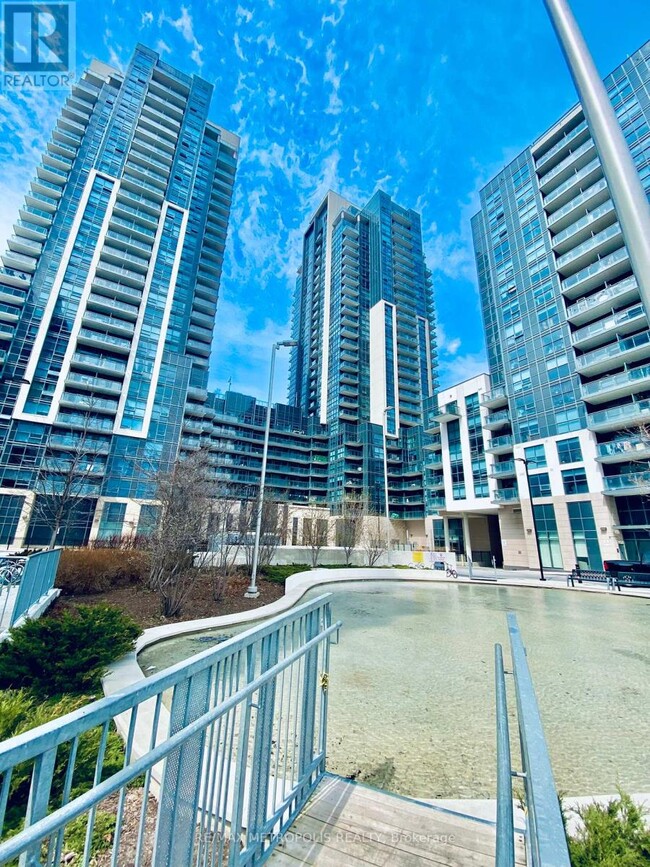 20-820 Meadowglen Pl in Toronto, ON - Building Photo - Building Photo
