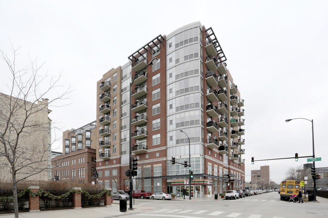 Promenade in Chicago, IL - Foto de edificio