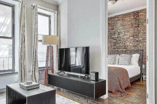 227 E 82nd St, Unit 1R in New York, NY - Building Photo