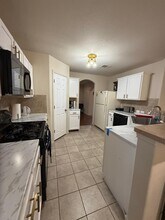 168 Dolomite Dr in Buda, TX - Building Photo - Building Photo