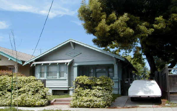 1629 Russell St in Berkeley, CA - Building Photo - Building Photo