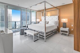 200 Biscayne Boulevard Way, Unit # 3508 in Miami, FL - Building Photo - Building Photo