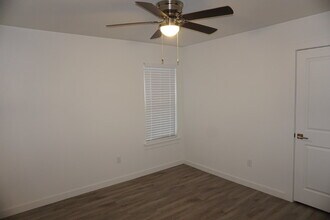 5504 Lehigh St in Lubbock, TX - Building Photo - Building Photo
