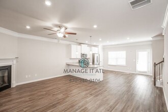 2143 Buford Town Dr in Buford, GA - Building Photo - Building Photo