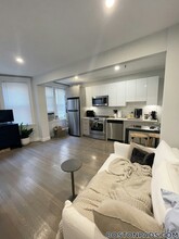 117 Park Dr in Boston, MA - Building Photo - Building Photo