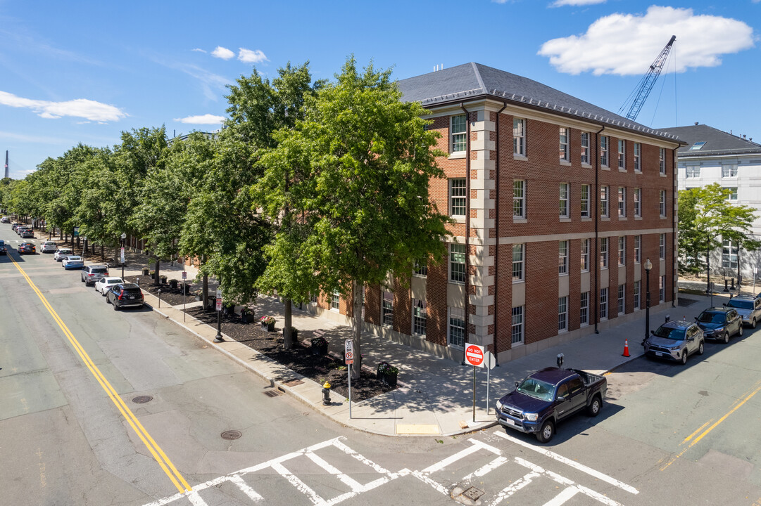 Starboard Place in Charlestown, MA - Foto de edificio