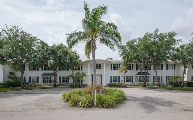 2260 NE 67th St, Unit 1732 in Fort Lauderdale, FL - Building Photo - Building Photo