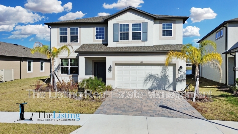 3129 Marine Grass Dr in Wimauma, FL - Building Photo