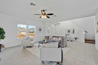 9713 Grapevine Leaf Dr in Manor, TX - Building Photo - Building Photo