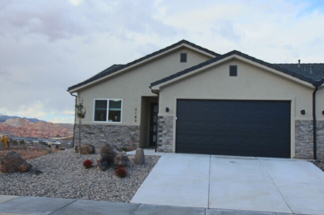 2166 380 S in Hurricane, UT - Building Photo - Building Photo