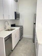 160 W 73rd St, Unit 06K in New York, NY - Building Photo - Building Photo
