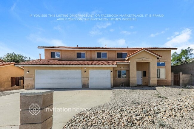 property at 2642 N Maple Ave