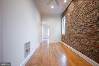 310 Prince St in Alexandria, VA - Building Photo - Building Photo