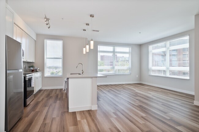 The Dexter in Cleveland, OH - Building Photo - Interior Photo