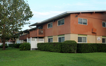 Waterfall Cove at Winter Park in Winter Park, FL - Building Photo - Building Photo