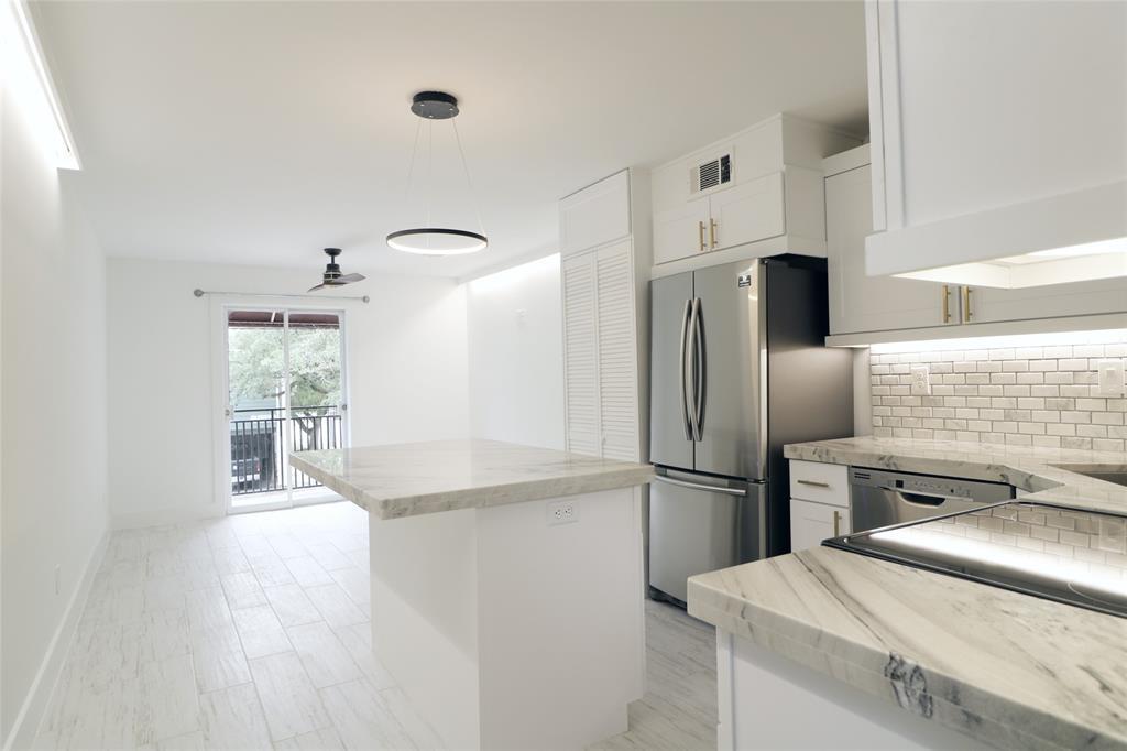 412 Pacific St-Unit -C in Houston, TX - Foto de edificio