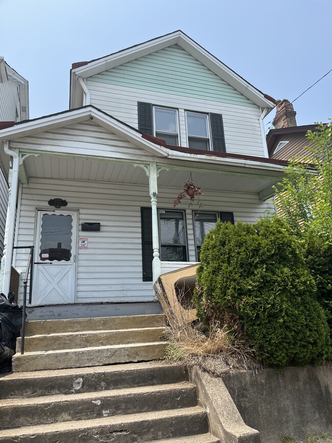 property at 721 Frederick St