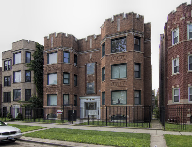 7736-7738 S Colfax Ave in Chicago, IL - Building Photo - Building Photo