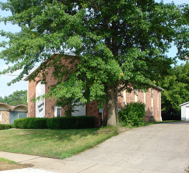 2486 Front St in Cuyahoga Falls, OH - Building Photo - Building Photo