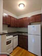 835 W Wolfram St, Unit 3 in Chicago, IL - Building Photo - Building Photo