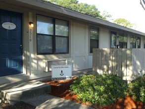 Ranchside in New Port Richey, FL - Foto de edificio - Building Photo