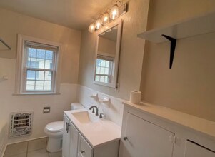 2802 Cleburne St in Houston, TX - Building Photo - Building Photo