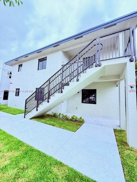 2057 Washington Ave-Unit -1 in Opa Locka, FL - Building Photo - Building Photo