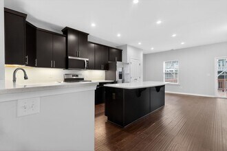 237 Roche Dr in Durham, NC - Building Photo - Building Photo