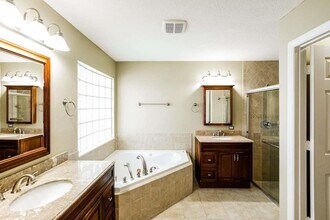 18031 SW 18th St in Miramar, FL - Building Photo - Building Photo