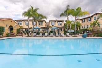Casa Lago Eastlake in Chula Vista, CA - Building Photo - Building Photo