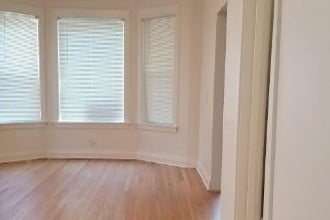 3042 W Eastwood Ave, Unit 2 in Chicago, IL - Foto de edificio - Building Photo