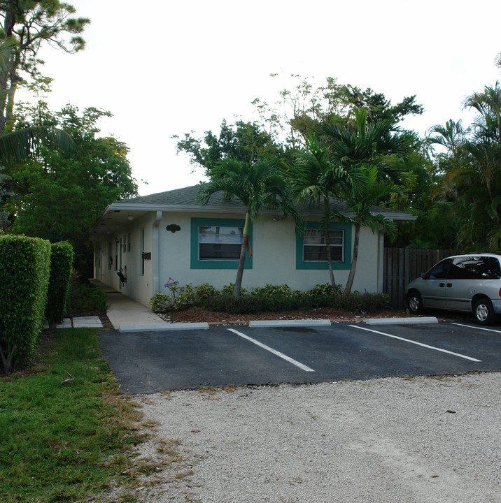 1840 SE 4th Ave in Fort Lauderdale, FL - Building Photo