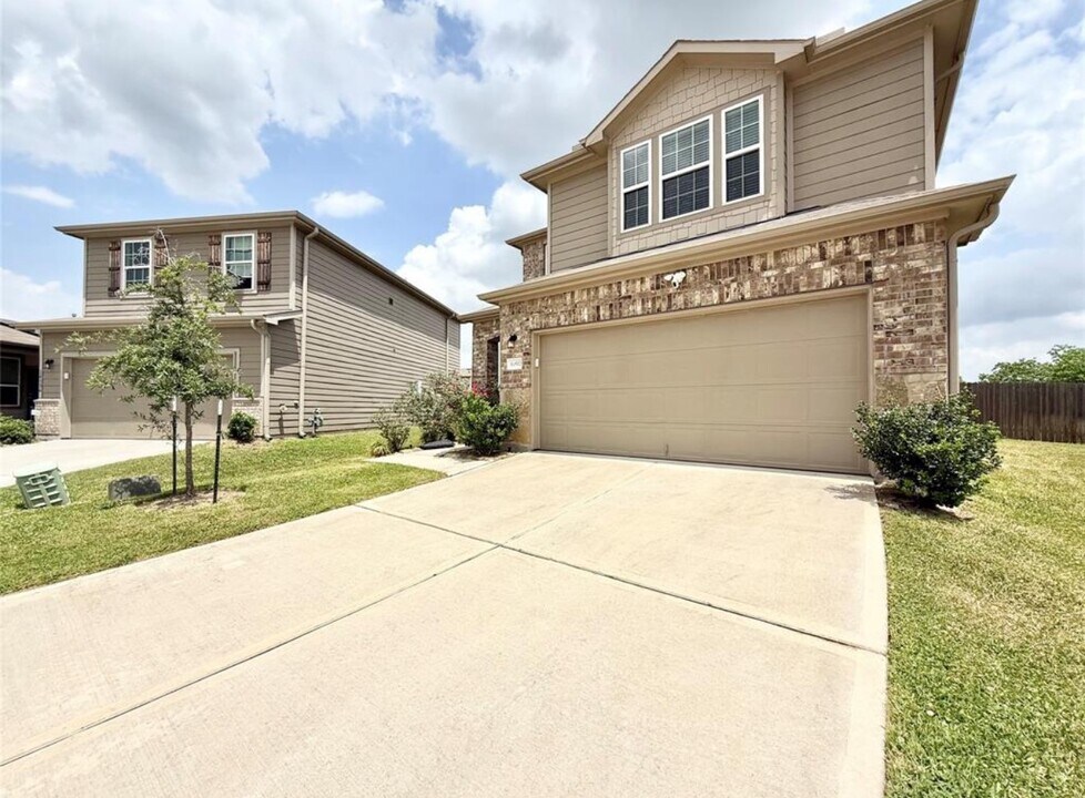 14502 Chasing Bend Dr in Houston, TX - Building Photo