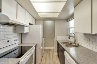 7201 S Station Creek Way, Unit 5F in Midvale, UT - Building Photo - Building Photo
