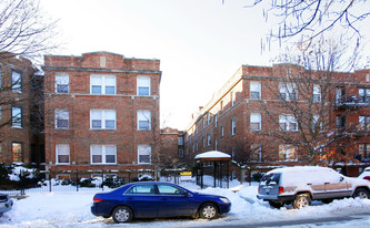 913-919 W Sunnyside