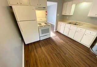 3171 Pleasant Valley Rd in Mobile, AL - Building Photo - Building Photo