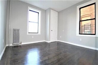 2380 Grand Ave in Bronx, NY - Building Photo - Building Photo