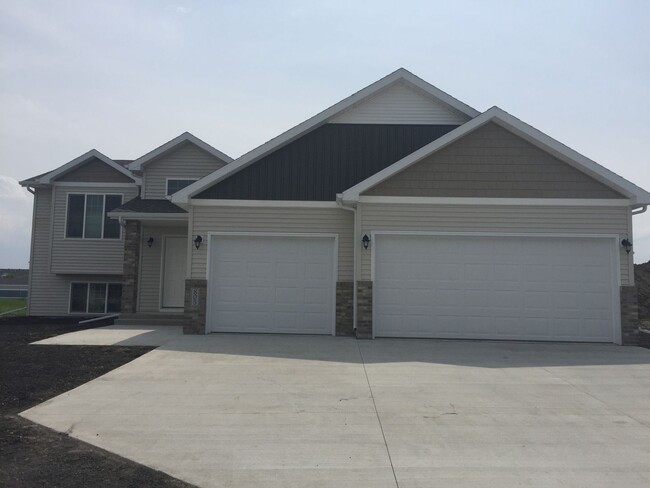 property at 805 27th Ave W