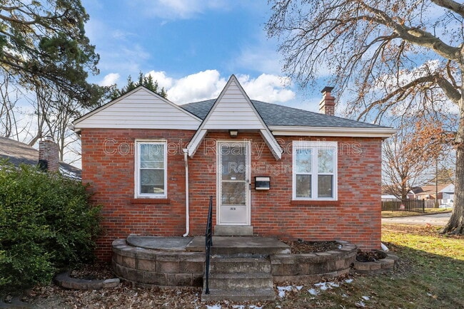 property at 2628 Avie Dr