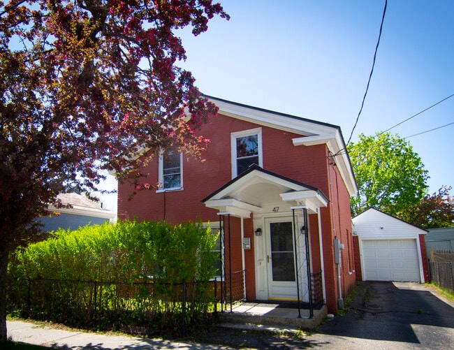 47 Pitkin St in Burlington, VT - Foto de edificio - Building Photo
