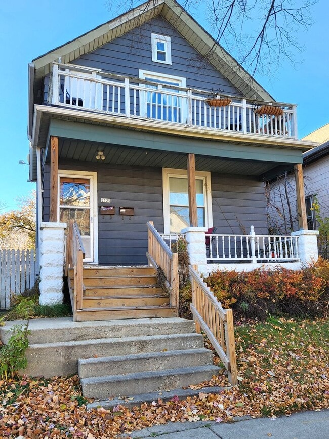 property at 2525 N Weil St